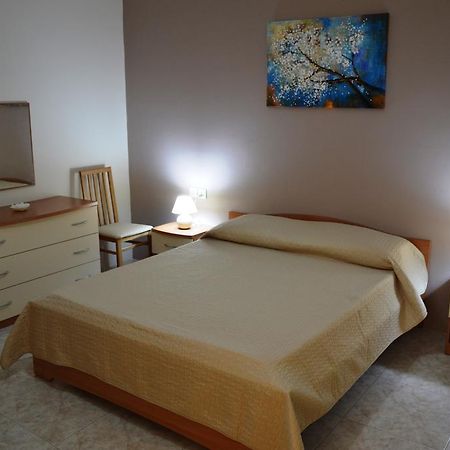 The April Maisonette Marsaskala Εξωτερικό φωτογραφία