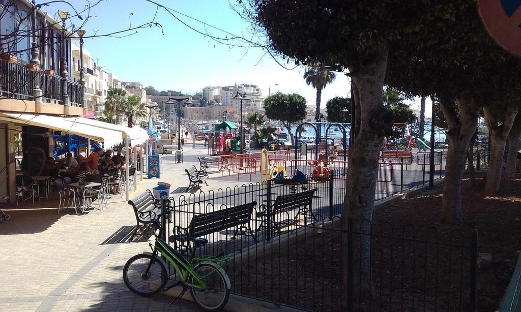 The April Maisonette Marsaskala Εξωτερικό φωτογραφία