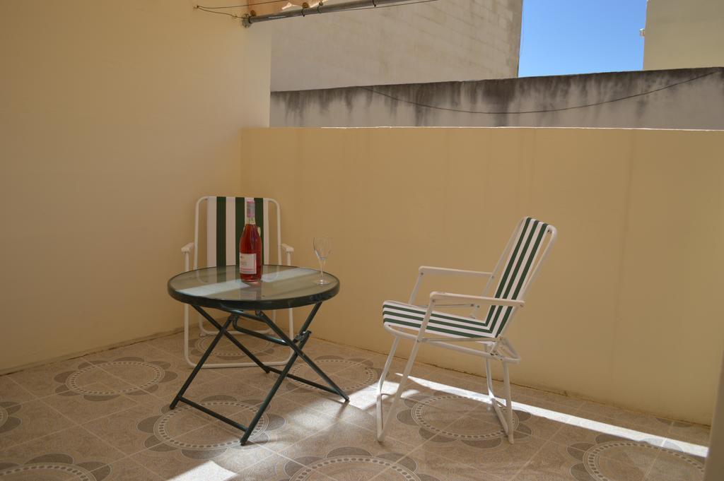 The April Maisonette Marsaskala Εξωτερικό φωτογραφία