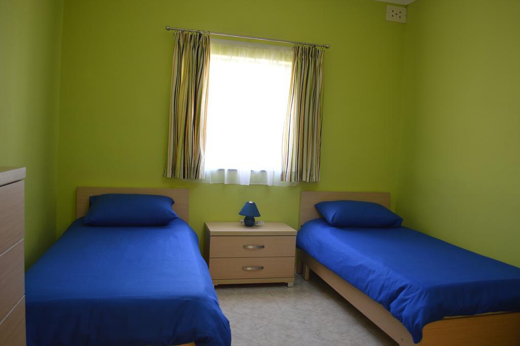 The April Maisonette Marsaskala Εξωτερικό φωτογραφία
