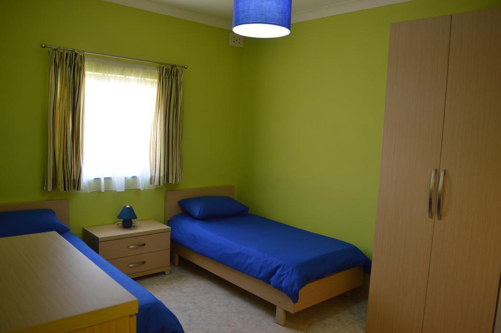The April Maisonette Marsaskala Εξωτερικό φωτογραφία